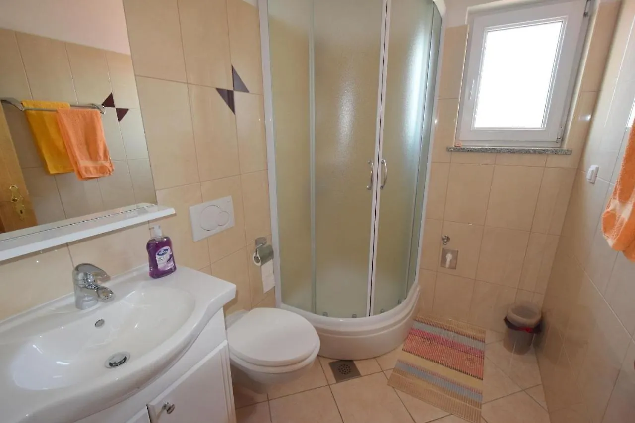 Apartments Gabrijel Malinska Croatia