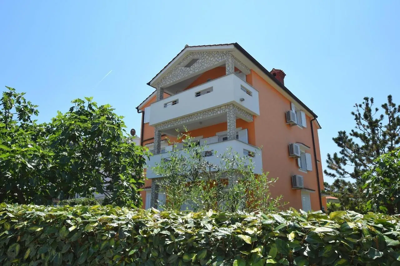 Apartments Gabrijel Malinska Croatia